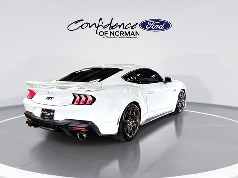 Used 2025 Ford Mustang GT Premium w/ GT Performance Package image 8