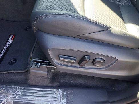 New 2025 Toyota Tacoma TRD Sport image 33