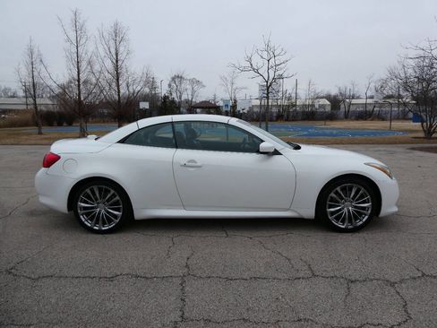 Used 2012 INFINITI G37 Sport w/ Premium Pkg image 4