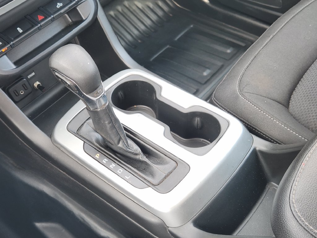 Used 2022 Chevrolet Colorado LT w/ Fleet Safety Package RWD image 20