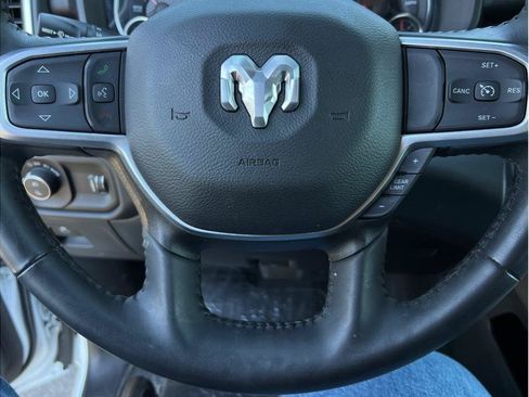 Used 2023 RAM 1500 Big Horn AWD/4WD image 11