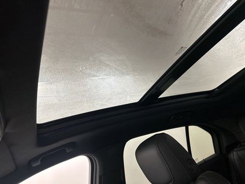 Used 2024 Cadillac XT4 Sport image 20