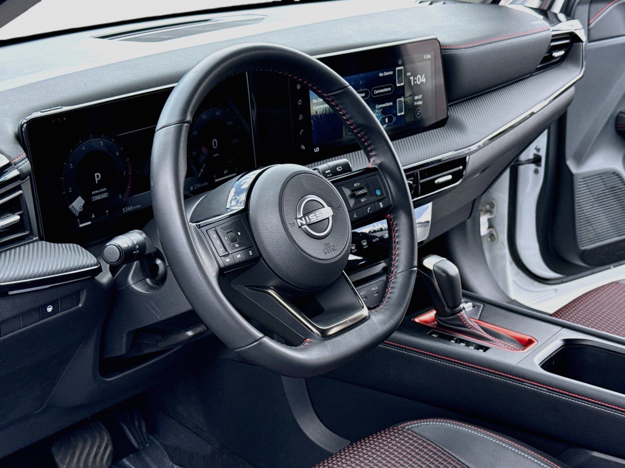 Certified 2025 Nissan Kicks SR AWD/4WD image 11