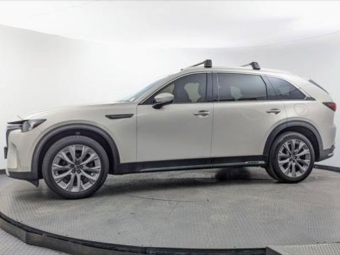 Used 2024 MAZDA CX-90 3.3 Turbo w/ Premium Package AWD/4WD image 3
