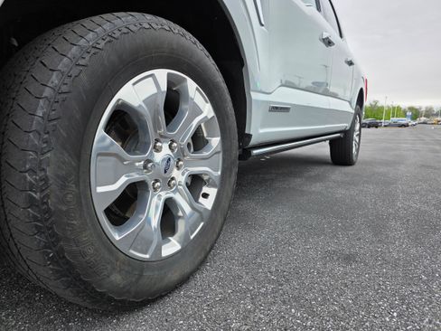 Certified 2023 Ford F150 Platinum w/ Equipment Group 701A High AWD/4WD image 22