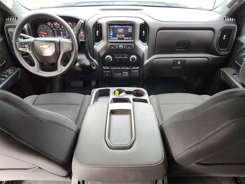 Used 2024 Chevrolet Silverado 2500 Custom w/ Custom Value Package image 13