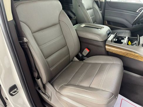 Used 2019 GMC Yukon Denali w/ Denali Ultimate Package image 39
