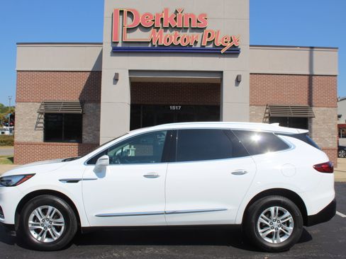 Used 2018 Buick Enclave Essence FWD image 9