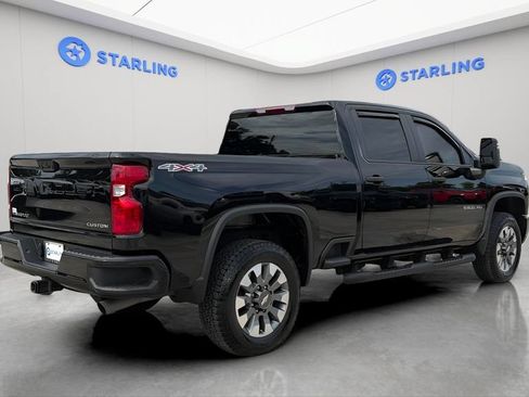 Certified 2025 Chevrolet Silverado 2500 Custom w/ Custom Convenience Package AWD/4WD image 9