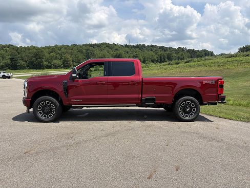 New 2026 Ford F350 Platinum AWD/4WD image 2