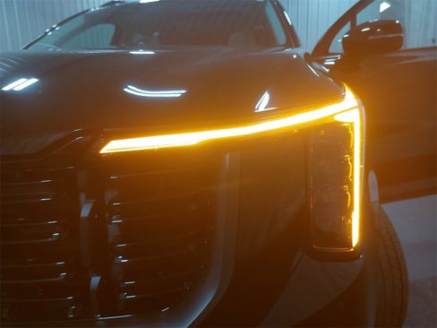 Used 2025 Kia Sorento SX image 63