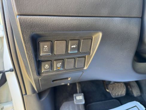 Used 2019 INFINITI QX60 Luxe w/ Essential Package image 32