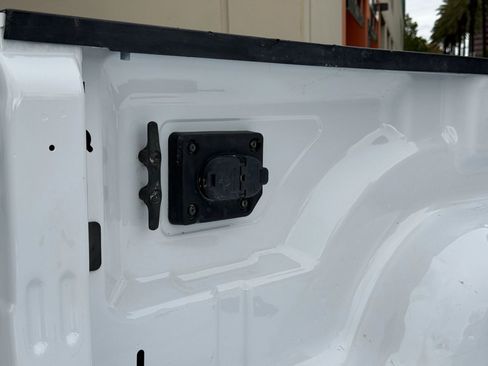 Used 2020 RAM 3500 Tradesman w/ Chrome Appearance Group image 12