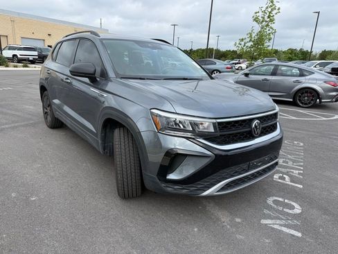Used 2024 Volkswagen Taos S w/ MDO Package image 3