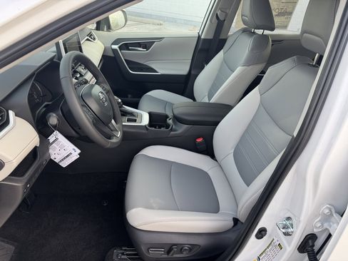New 2025 Toyota RAV4 XLE Premium image 2