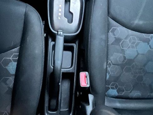 Used 2017 Chevrolet Spark LT image 22