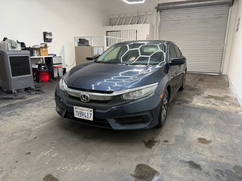 Used 2016 Honda Civic EX image 4
