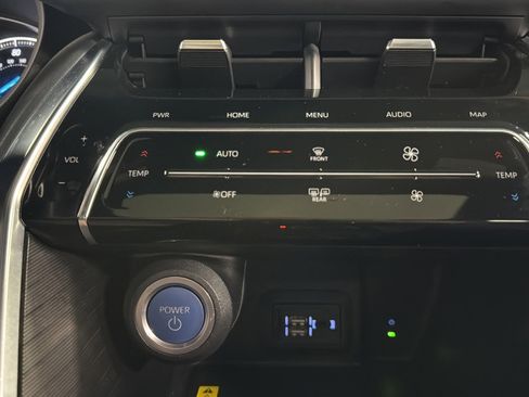 Used 2022 Toyota Venza Limited w/ Advanced Technology Package image 31