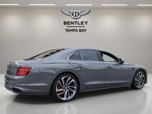 New 2025 Bentley Flying Spur Plug-In Hybrid image 5