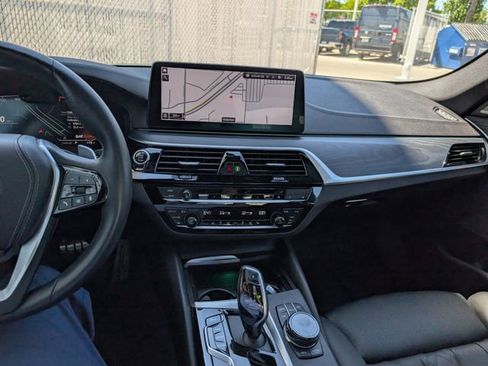 Used 2023 BMW 530i xDrive w/ Executive Package AWD/4WD image 6