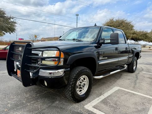 Used 2007 GMC Sierra 2500 SLT w/ Heavy-Duty Power Package image 7