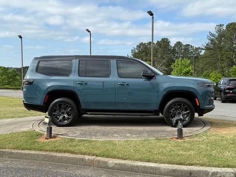 New 2026 Jeep Grand Wagoneer 4WD image 8