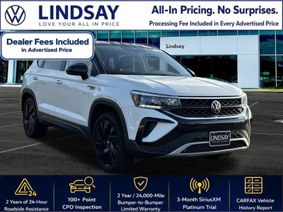 Used 2024 Volkswagen Taos SE w/ Panoramic Sunroof Package