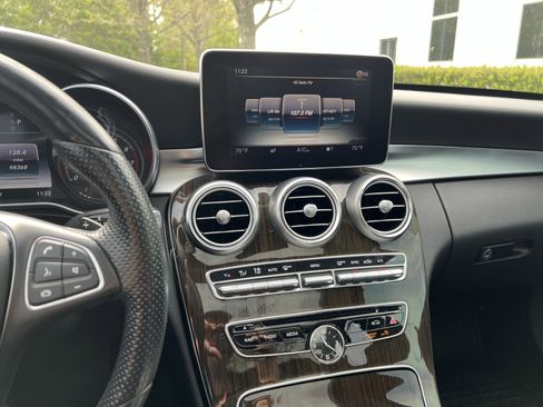 Certified 2018 Mercedes-Benz C 300 4MATIC Sedan image 31