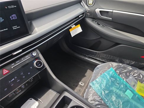 New 2026 Hyundai Sonata SEL FWD image 19