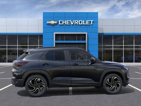 New 2026 Chevrolet TrailBlazer RS w/ Convenience Package FWD image 6