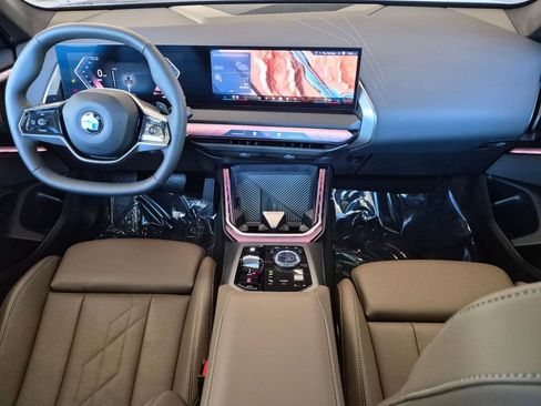 Certified 2026 BMW X3 xDrive30i w/ Convenience Package AWD/4WD image 12