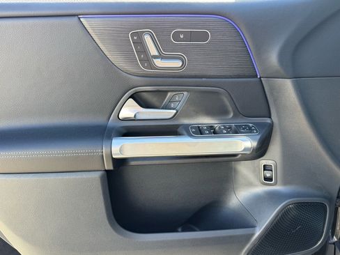 New 2026 Mercedes-Benz GLB 250 image 12