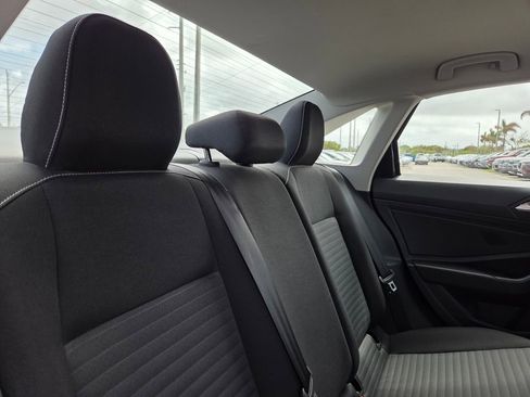 Used 2024 Volkswagen Jetta S image 14