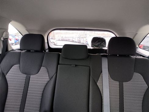 New 2026 Kia Sorento LX image 13