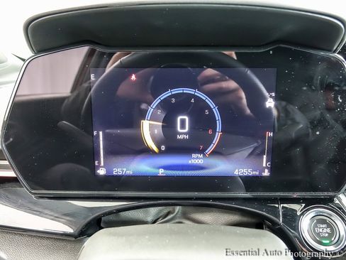 Used 2025 Chevrolet Trax RS w/ Driver Confidence Package image 13