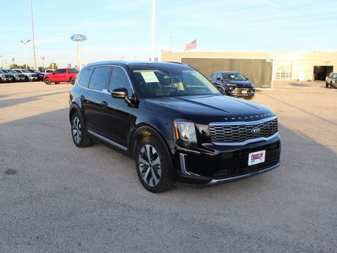 Used 2021 Kia Telluride EX w/ EX Premium Package image 3