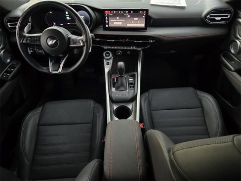 Used 2024 Dodge Hornet R/T Plus w/ Tech Pack Plus w/o Parking image 18