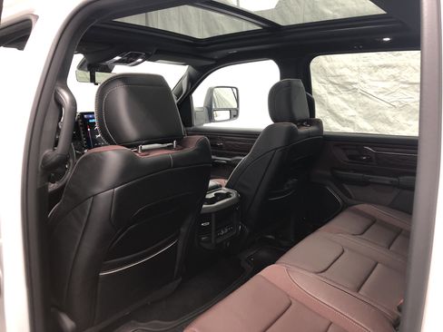 Certified 2025 RAM 1500 Limited AWD/4WD image 12