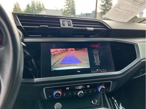 Used 2020 Audi Q3 2.0T Premium Plus w/ Premium Plus Package image 11