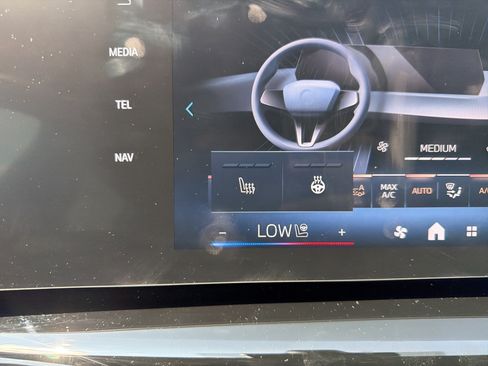 Used 2026 BMW X2 xDrive28i AWD/4WD image 28