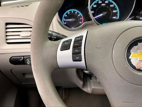 Used 2011 Chevrolet Malibu LS FWD image 22