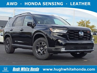 New 2025 Honda Pilot TrailSport