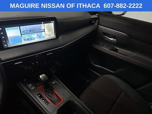 Used 2025 Nissan Kicks SR AWD/4WD image 25