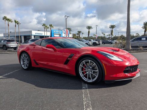 Used 2019 Chevrolet Corvette Grand Sport image 2