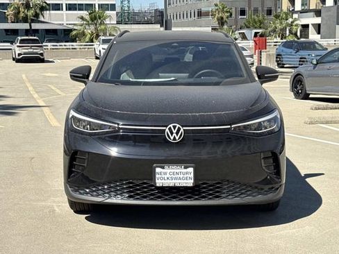 New 2026 Volkswagen ID.4 Pro image 2