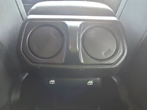 Used 2019 Jeep Wrangler Unlimited Sport S image 22