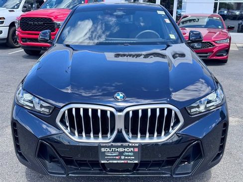 Used 2024 BMW X6 xDrive40i AWD/4WD image 2
