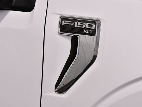 Used 2022 Ford F150 XLT w/ Equipment Group 302A High image 10