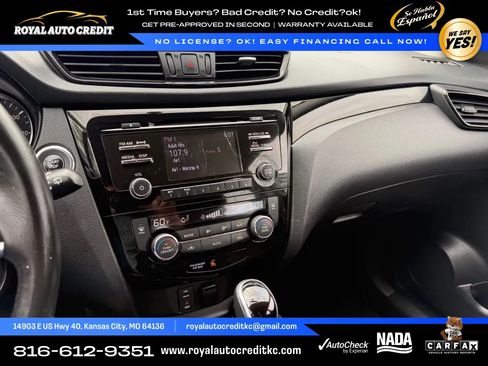 Used 2017 Nissan Rogue Sport SV w/ SV All-Weather Package AWD/4WD image 13
