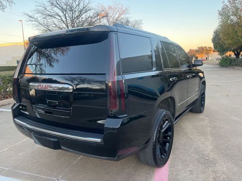 Used 2015 GMC Yukon Denali w/ Premium Package image 9